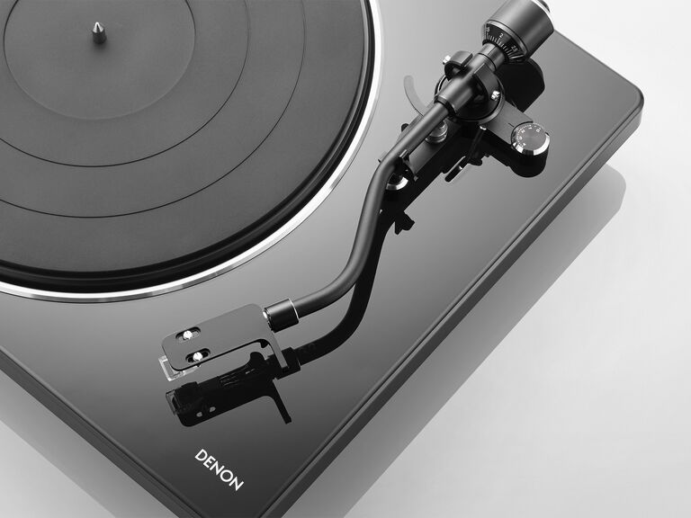 DP-400, Black, dynamic