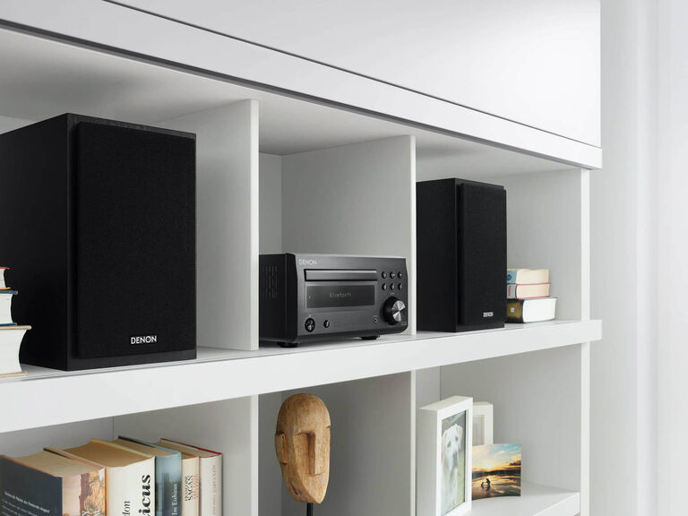 D-M41, Black-Black, dynamic
