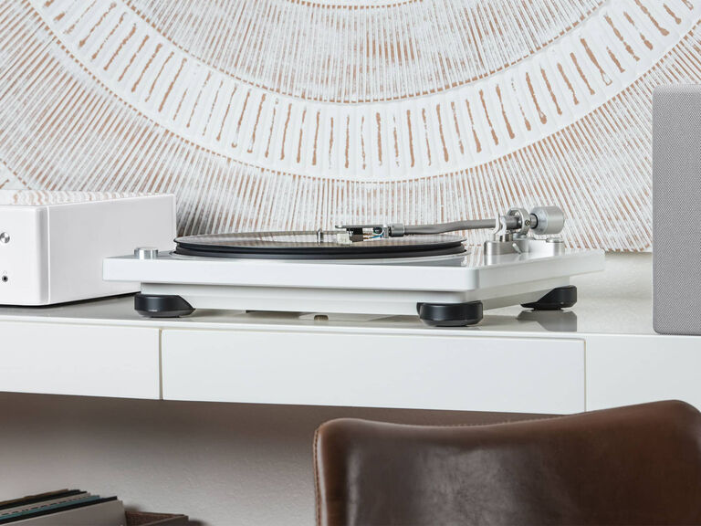 DP-400, White, dynamic