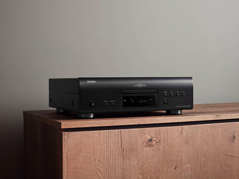 DCD-1700NE, Black, dynamic