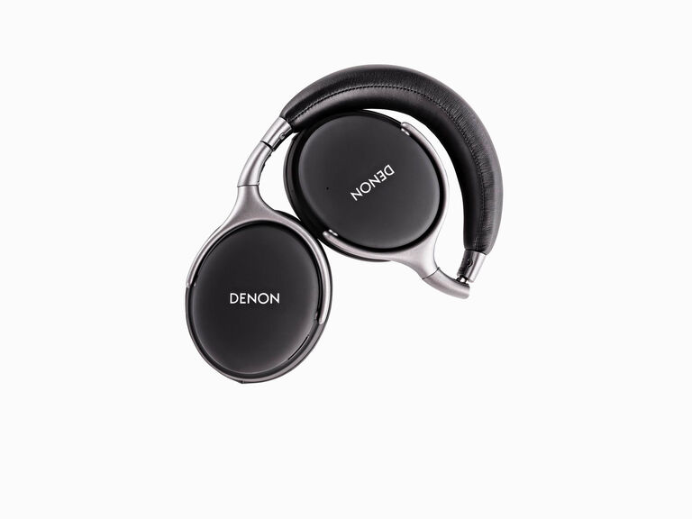AH-GC25W, Black, dynamic