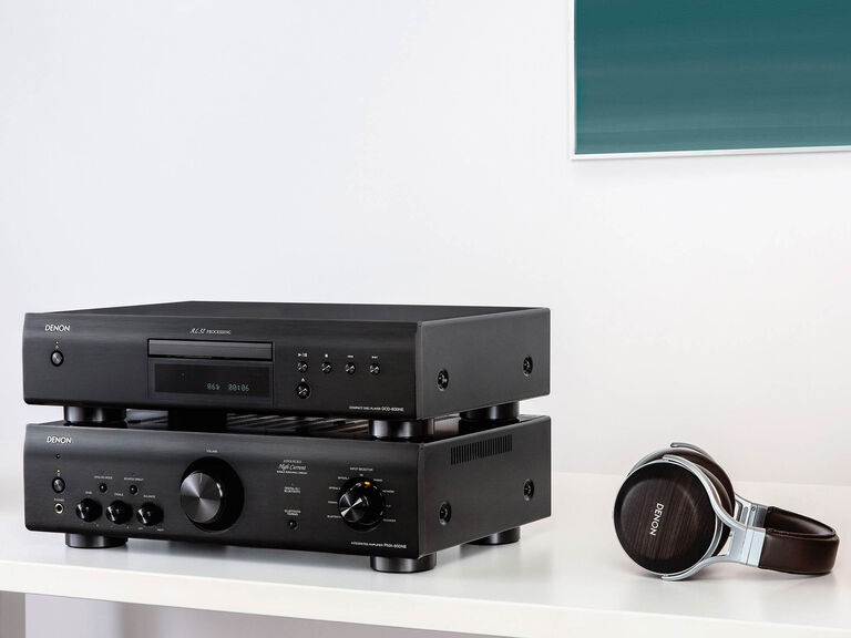 PMA-600NE, Black, dynamic