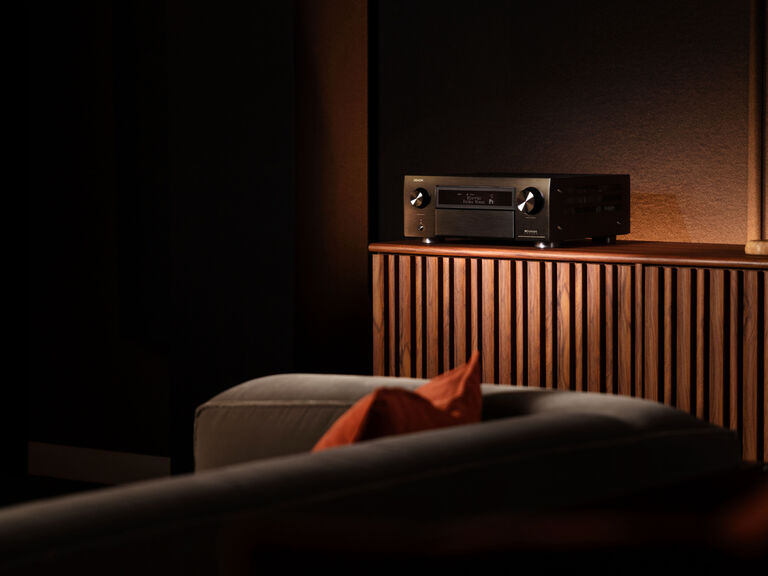 AVR-X6800H, Black, dynamic