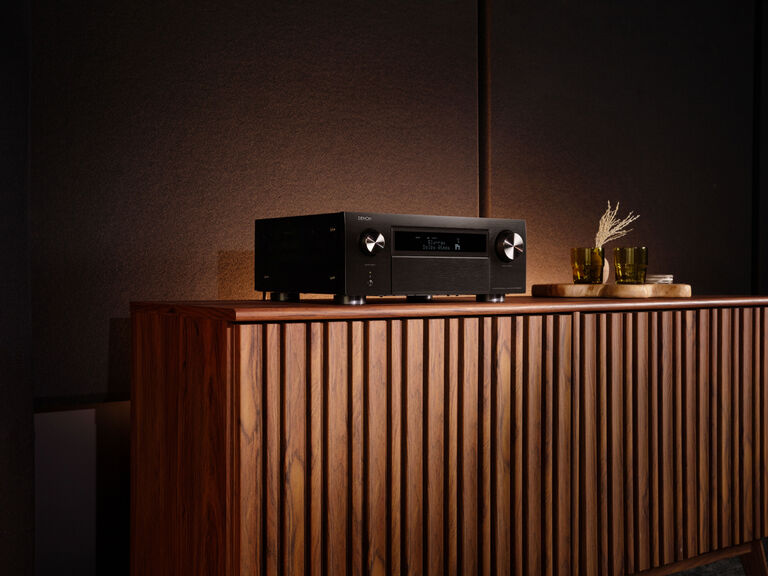 AVC-X6800H, Black, dynamic