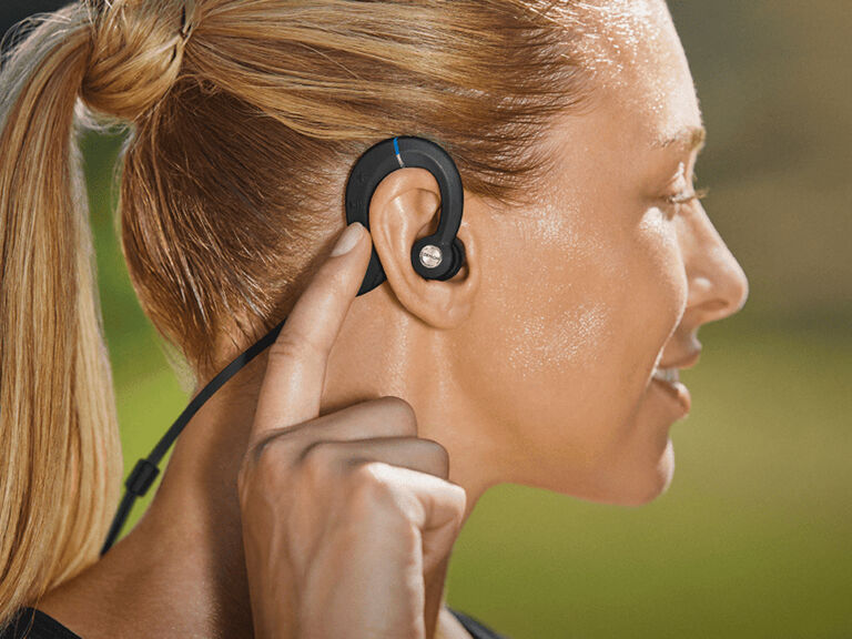 AH-C160W, Black, dynamic